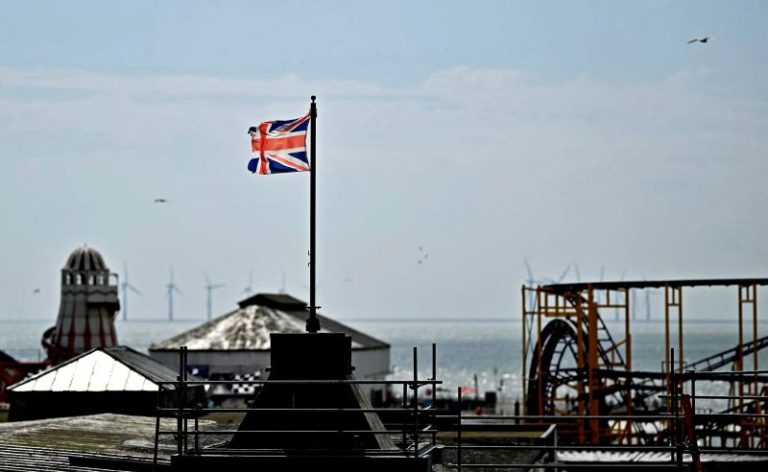 Record number of Americans applied for UK citizenship after Trump re-election